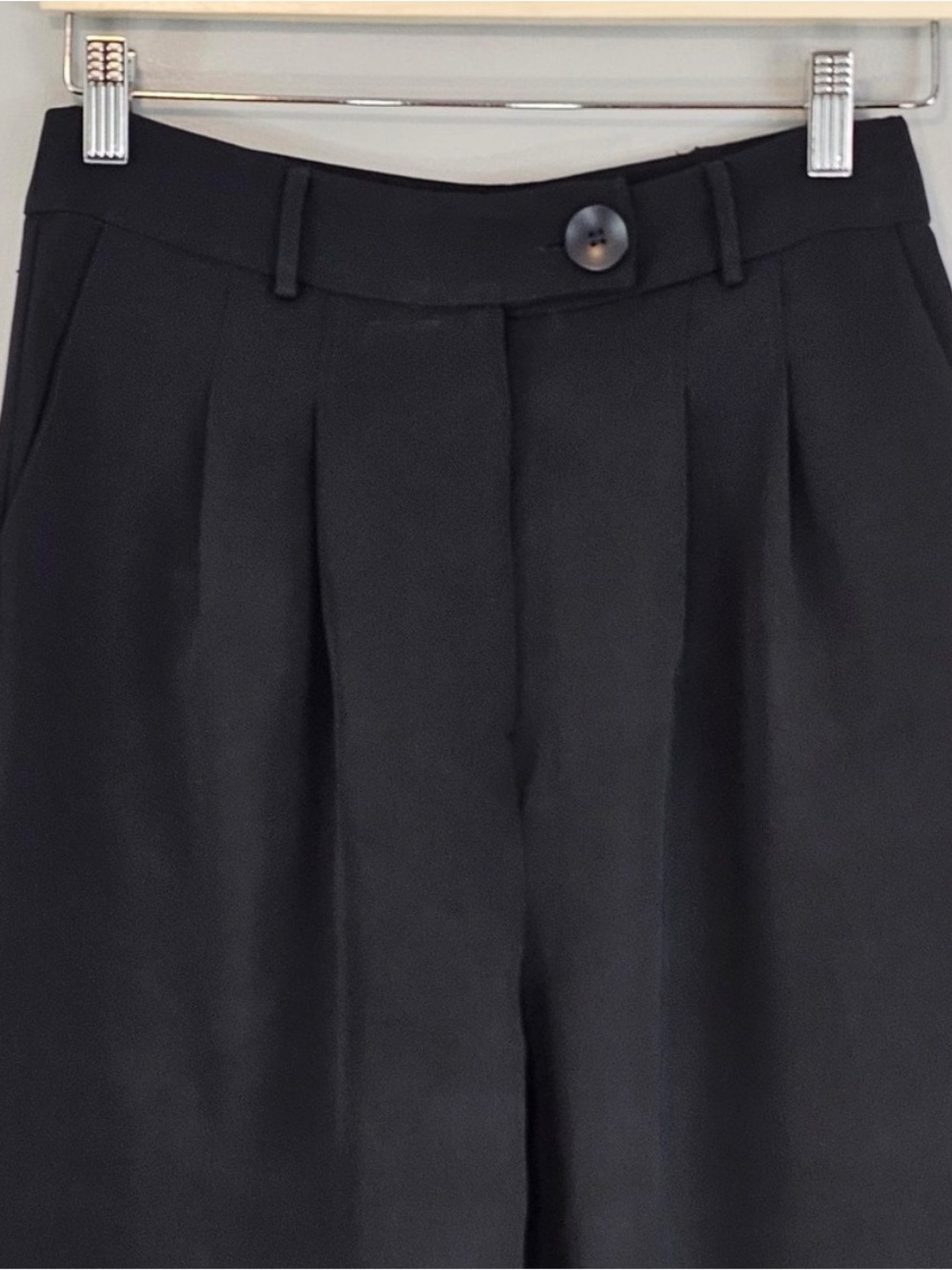 WHITE FOX Press Pause Black Wide Leg Split Hem Pants Size Medium NWT - Picture 6 of 12